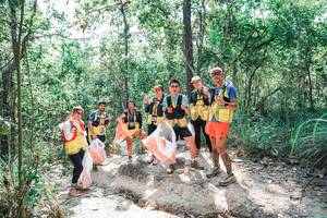 BIB: 
                            <button type="button" onclick="openModal(25519056)" class="btn btn-primary btn-sm float-right btn-popup" data-toggle="modal" data-target=".modal-high-quality">
                        <i class="fas fa-shopping-cart"></i> Add to Cart
                    </button>
                                            <button type="button" onclick="isThisMe(25519056, true)" class="btn btn-success btn-sm float-right btn-popup btn-isme hidden" data-toggle="tooltip" data-placement="bottom" title="นี่คือรูปของคุณใช่ไหม คลิกที่นี่เพื่อเอาเข้าอัลบั้ม">
                        <i class="fas fa-plus"></i> Add to album
                    </button>
                    <button type="button" onclick="isThisMe(25519056, false)" class="btn btn-warning btn-sm float-right btn-popup btn-isnotme hidden">
                        <i class="fas fa-ban"></i> Remove from album
                    </button>